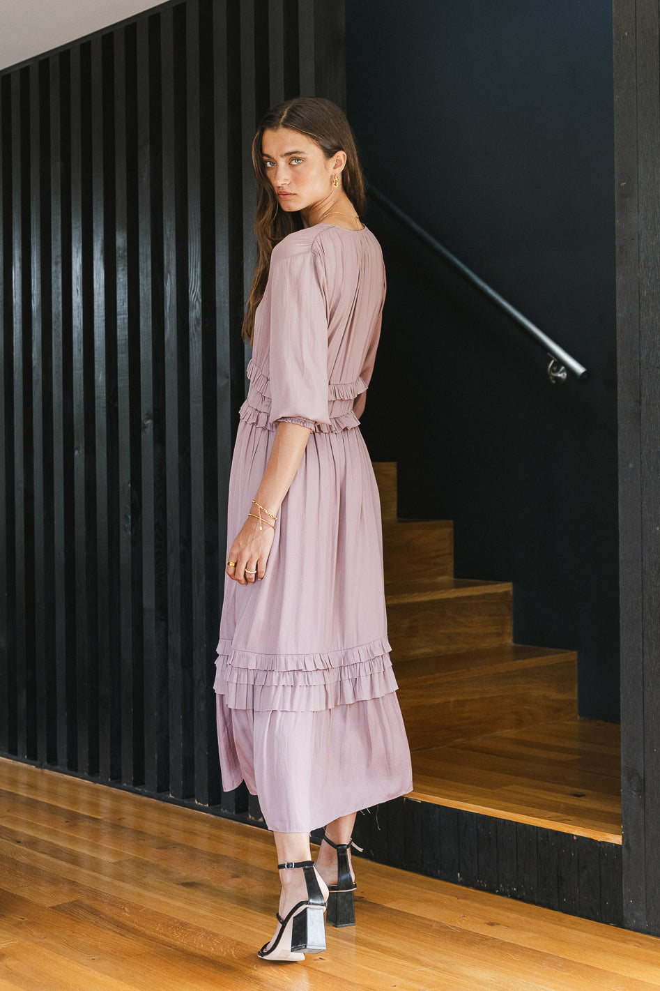 Willa Sleeved Ruffle Dress in Lavender
